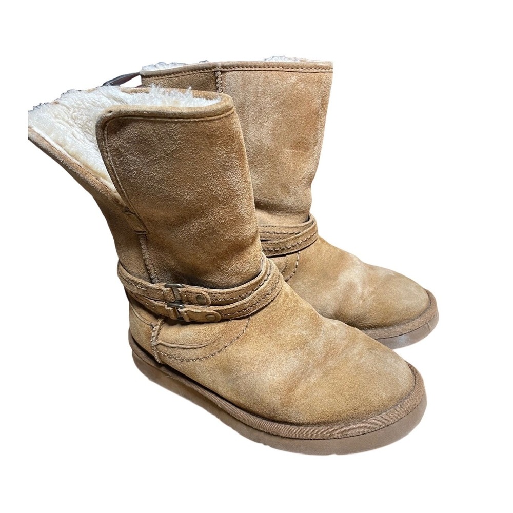 UGG Australia Women's Tan Suede Sheepskin Lined Boots Size 6 Buckle Detail